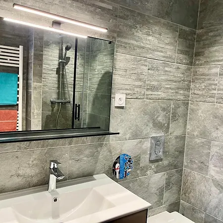 Rum i privatbostad Loption Carbonne