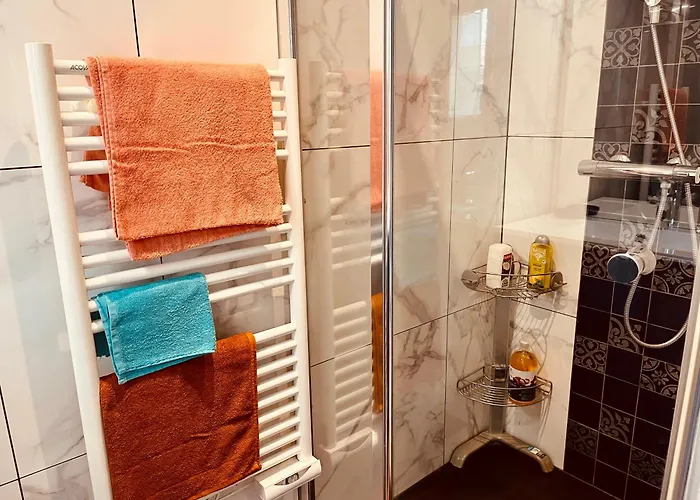 ホームステイ Loption Carbonne